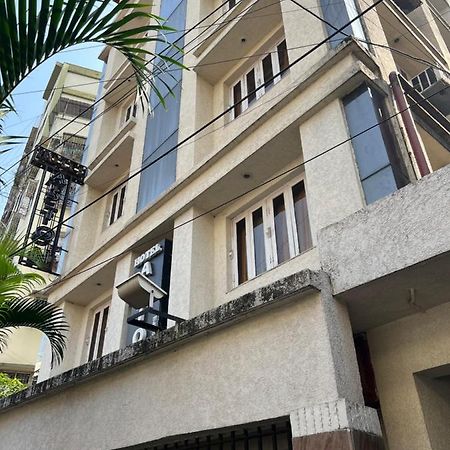 Hotel Aston Calcutta Exterior foto