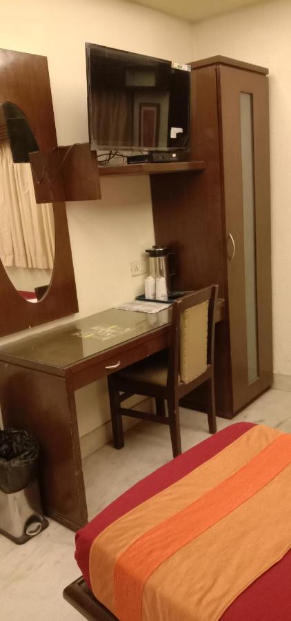 Hotel Aston Calcutta Exterior foto