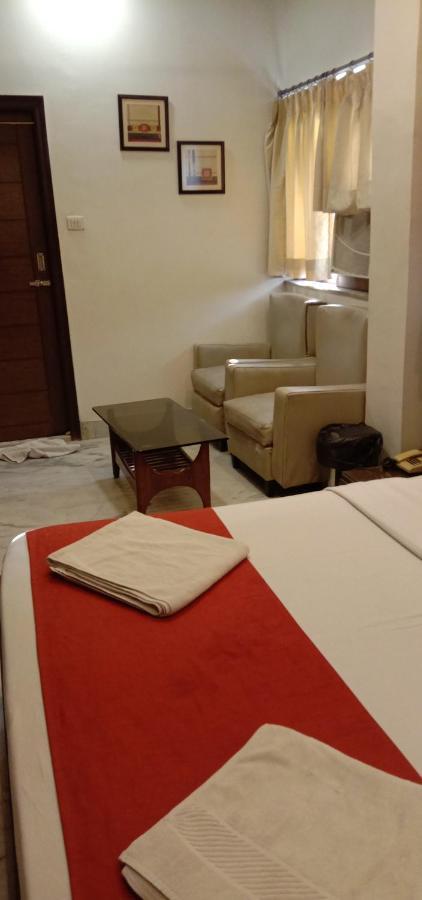 Hotel Aston Calcutta Exterior foto